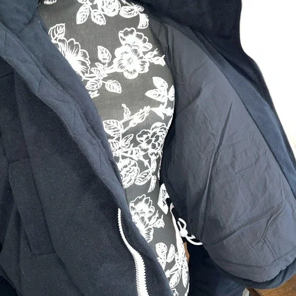 Free People Renegade Fleece Puffer. Black. Size Large. NWT - Picture 10 of 13